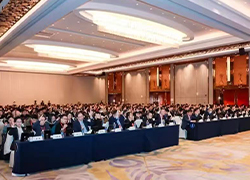 “中国医疗器械行业协会第七届一次会员代表大会第七届一次理事会”在京召开，刘丽娜董事长当选为第七届理事会理事